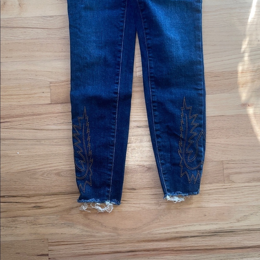 Judy Blue Dark Wash western vibes Jeans - Picture 5 of 6